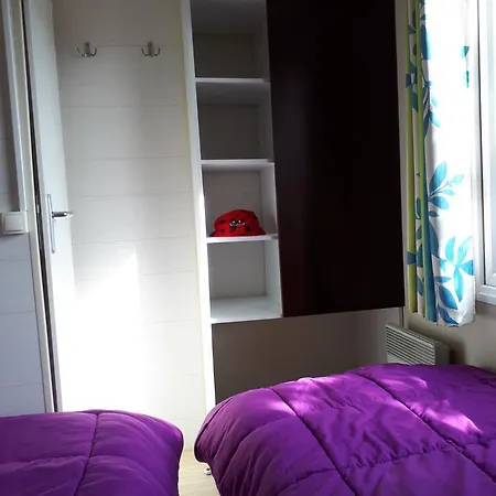 Camping Camping Du Vieux Ch\u00e2teau